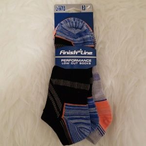 Finish line Performance Low Cut Socks